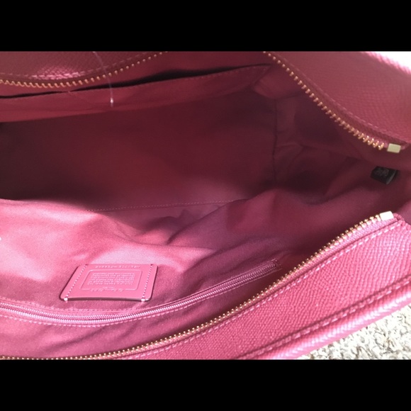 NWT Coach Women’s City Zip Tote F58846 - Picture 2 of 7